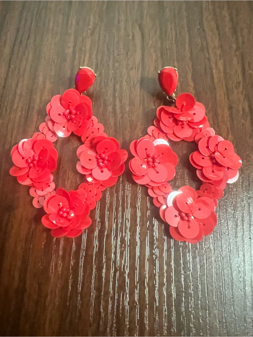 J Crew Red Floral Sequin Statement  Earrings - PRELOVED - Picture 2 of 8